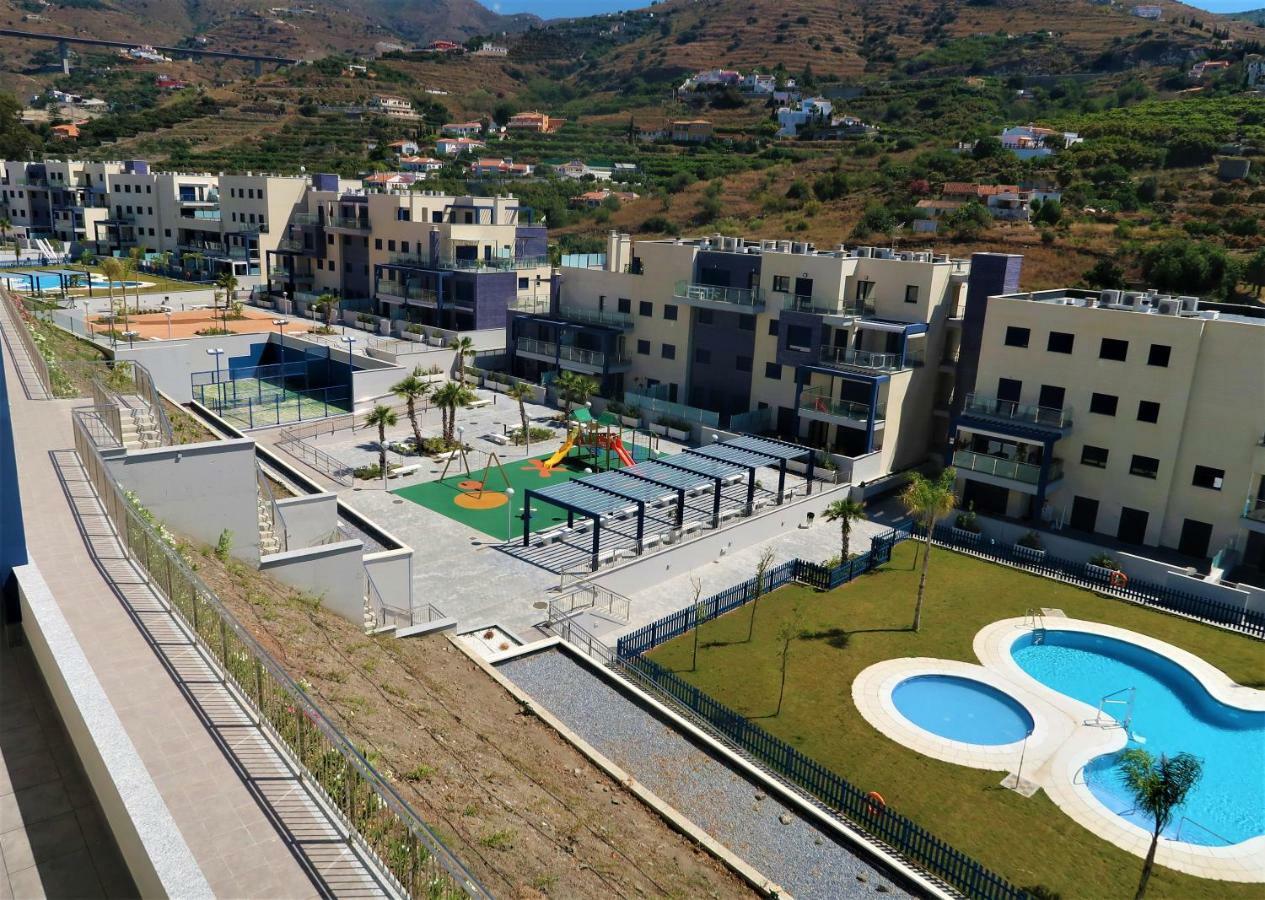 Residencial Playa Cabria Apartment Almunecar Bagian luar foto